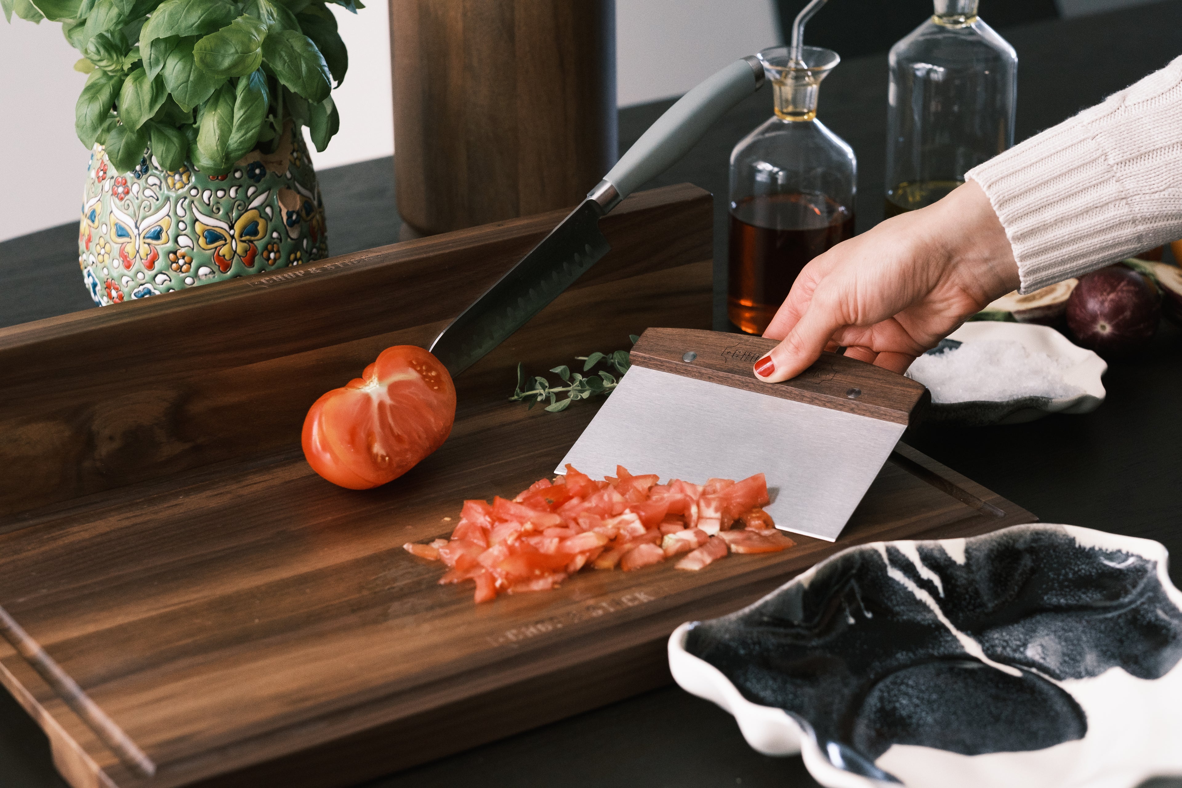 Chop & Stick Cutting Board "Tuscany"