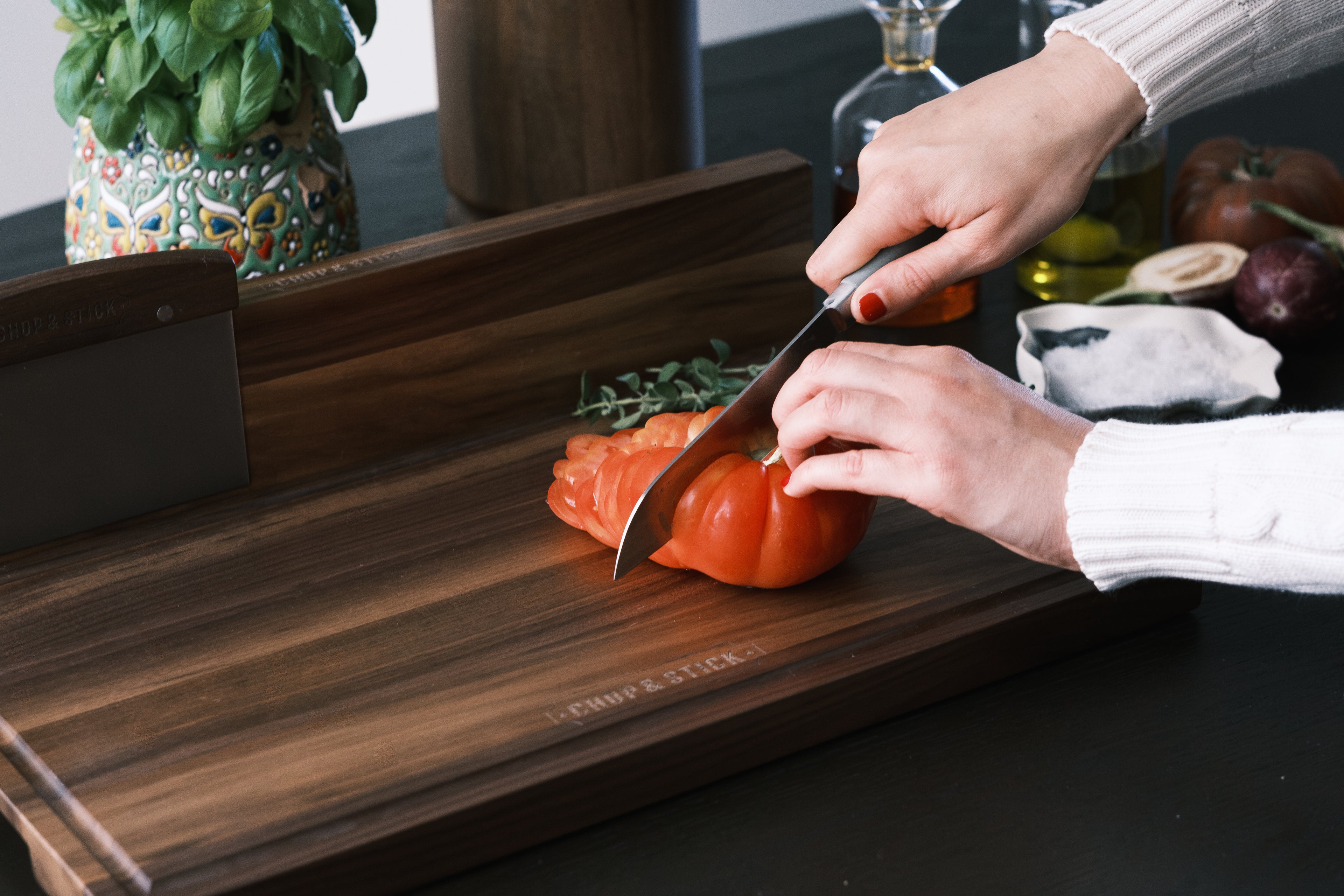 Chop & Stick Cutting Board "Tuscany"
