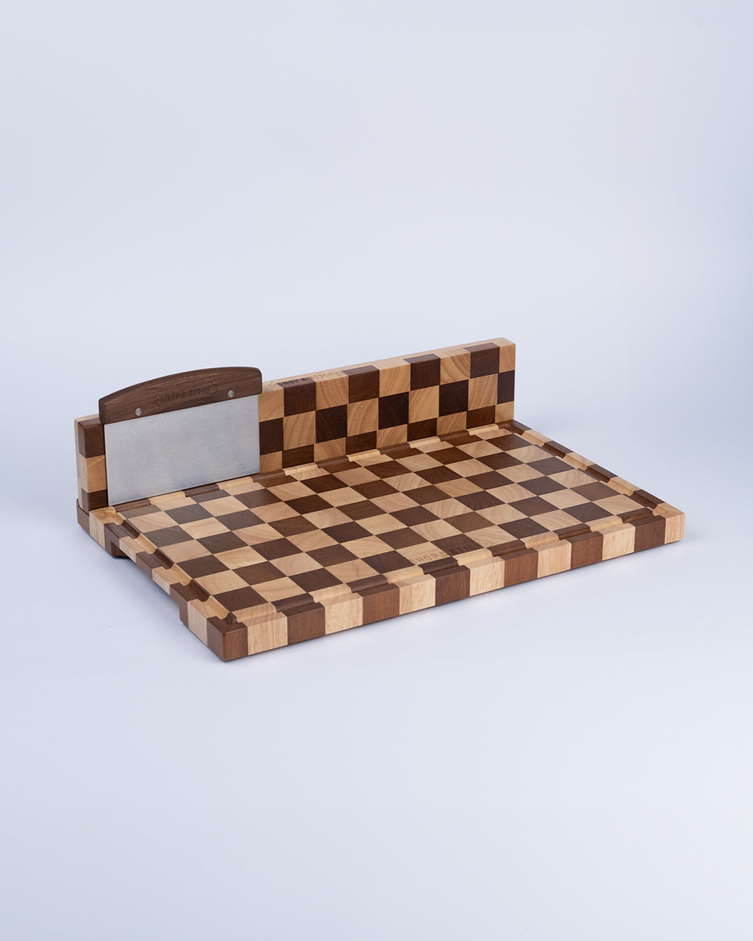 Chop & Stick Cutting Board "Grandmaster"